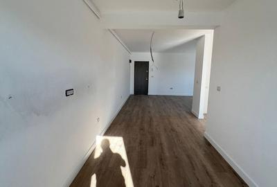 Apartament cu 2 camere semidecomandat în P-ța Unirii - 7