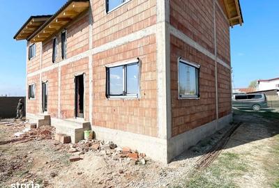 Casă cu 3 camere cu Teren 274 Mp în Sud - 3