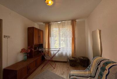 Garsonieră decomandată în Dacia - 4