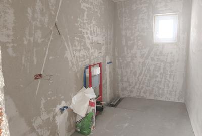 Casă cu 3 camere în Central