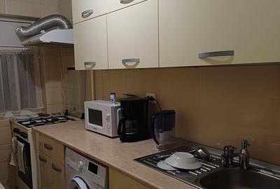 Apartament cu 3 camere semidecomandat în P-ța Unirii - 5