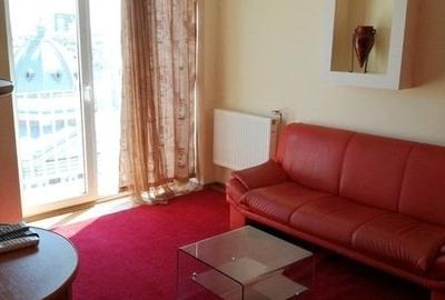 Apartament cu 2 camere semidecomandat în Universitate