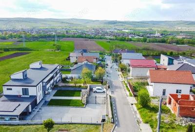 Casă cu Teren 527 Mp în Jucu - 4
