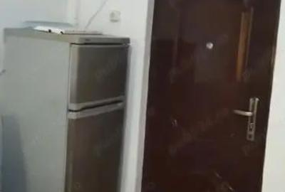 Garsonieră în Apărătorii Patriei - 8
