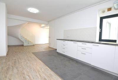 Apartament cu 5 camere decomandat, mobilat în Unirii - 34