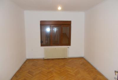 Casa, Timisora, zona Plopi, parter, caramida, 3 camere, 370mp teren - 9