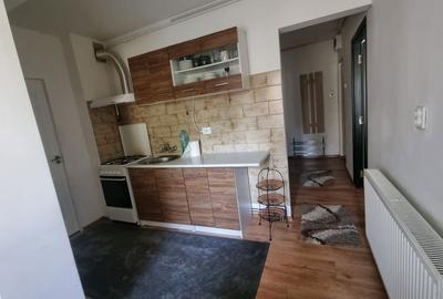 Garsonieră decomandată în Gării - 7