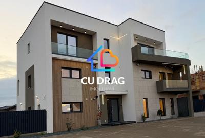Apartament cu 4 camere decomandat, mobilat în Central