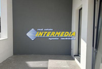 Casă individuală cu 4 camere cu Teren 340 Mp în Cetate - 2