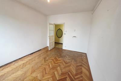 Apartament cu 2 camere decomandat în Sud - 4