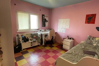 Apartament cu 3 camere decomandat, mobilat în 13 Septembrie - 5