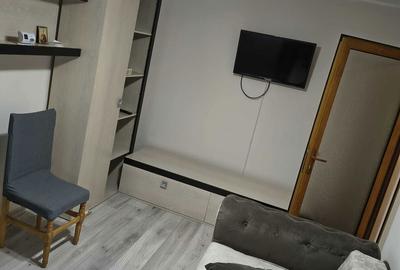 Apartament cu 2 camere decomandat în Micro 19 - 2