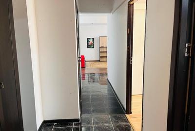 Apartament 3 camere central, spatios, cu priveliste panoramica - 9