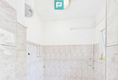 Garsoniera/spa?iu comercial strada Poetului Vlaicu - 12