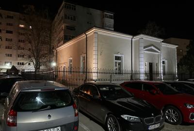 Spațiu comercial, de 205 mp, în Central - 4