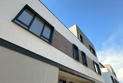 Duplex cu 5 camere cu Canalizare în Nord-Est - 4