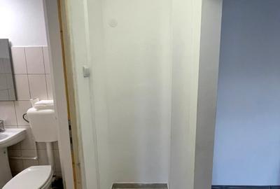 Apartament cu 2 camere semidecomandat, mobilat în Baza 3 - 7