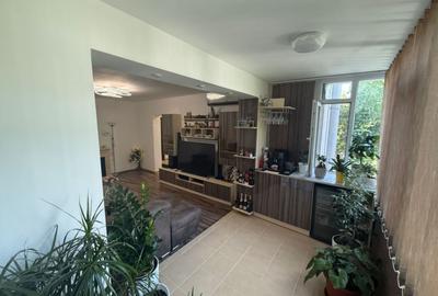 Apartament cu 3 camere decomandat, mobilat în Tomis Mall - 3