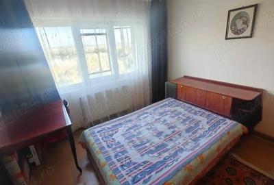 Apartament cu 3 camere decomandat în Broșteni - 6