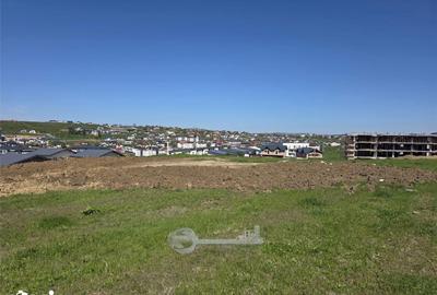 Teren de 500 mp, în Bârnova