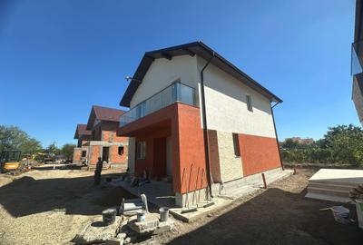 Casă individuală cu 4 camere cu Canalizare în Corbeanca - 58