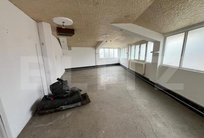 Spa?iu comercial 220 mp utili Picior de Munte, ideal pe - 2