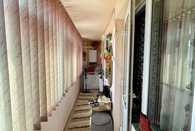 Apartament cu 3 camere decomandat în Central - 3