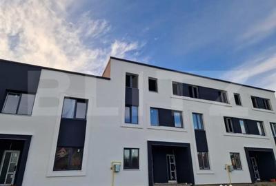 Apartament cu 3 camere decomandat în Sânmartin - 1