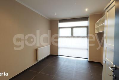 Apartament cu 3 camere în Central - 4