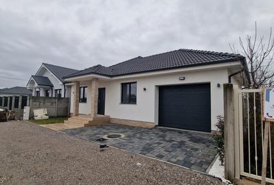 Casă cu 3 camere în Sântandrei - 4