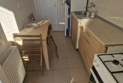 Ap 2 camere,zona centrala,45mp,semimobilat,termopane,balcon, - 3