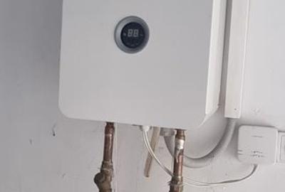 Casă P+M, 4 camere, str Lebedei, singur in curte - 600 E. Comision 0 - 3