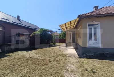 Casa cu 3 camere si o bucatarie de vara si 1300 mp teren si anexe - 2