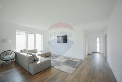 Casă cu 4 camere cu Teren 500 Mp în Sântandrei - 9