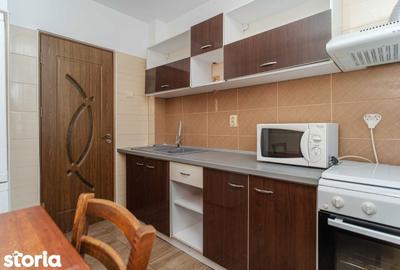Apartament cu 2 camere decomandat în Podu Roș - 3