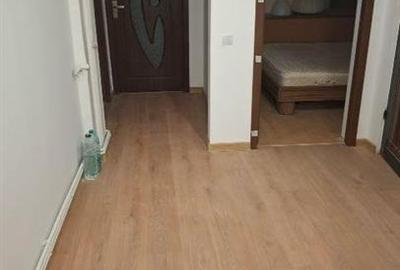 Apartament 3 camere decomandat, cu centrala termica - 3