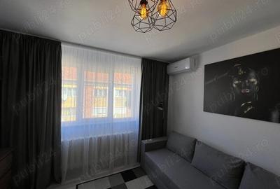 Garsonieră semidecomandată în UTA - 3