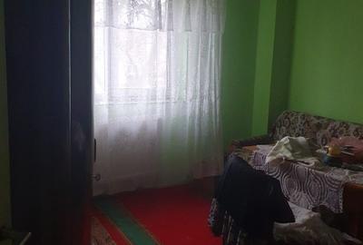 Apartament 3camere et.2 decomandat Dorohoi - 4