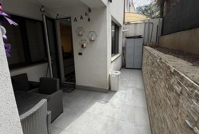 Apartament cu 4 camere în Central - 2