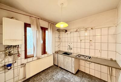 Casă cu 6 camere cu Canalizare în Regie - 21