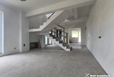 Duplex cu 4 camere cu Teren 260 Mp în Dâmbul Rotund - 1