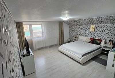 Casă cu Teren 600 Mp în Central - 2