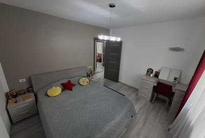 Apartament cu 3 camere decomandat, mobilat în Km 4 - 7