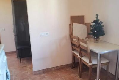 Apartament cu 5 camere semidecomandat în Casin - 17