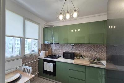 Apartament cu 2 camere semidecomandat în 1 Mai - 9