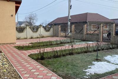 Vand casa individuala pe parter,la 7 km de Arad. - 1