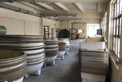 Spațiu comercial, de 277 mp, în Central