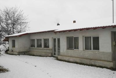 Casă cu 4 camere în Puchenii Mici - 7