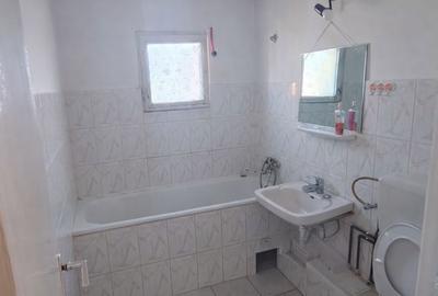 Apartament cu 3 camere decomandat în Zorilor - 6
