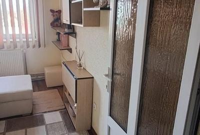 Apartament cu 3 camere decomandat în Central - 6